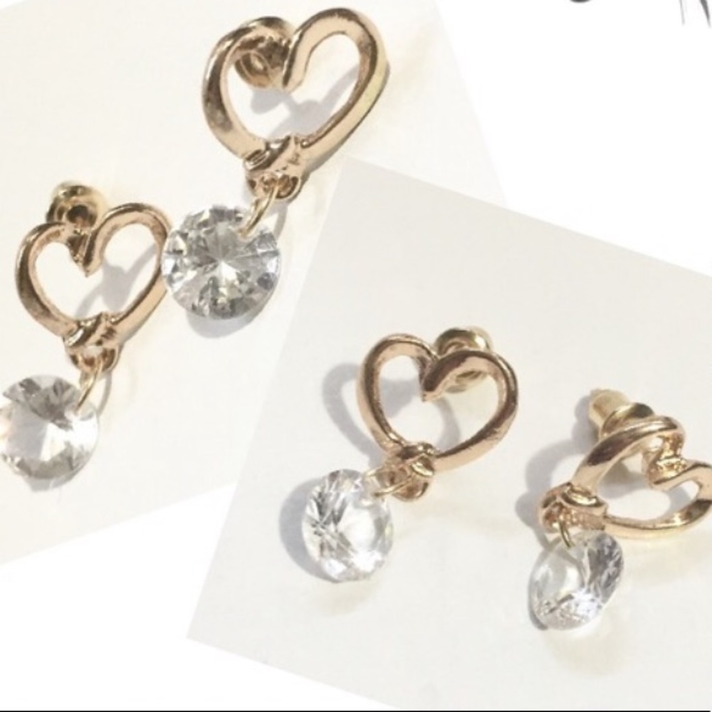 ✨💖 New Gold Diamond Heart Earrings 💖✨ - Picture 2 of 2